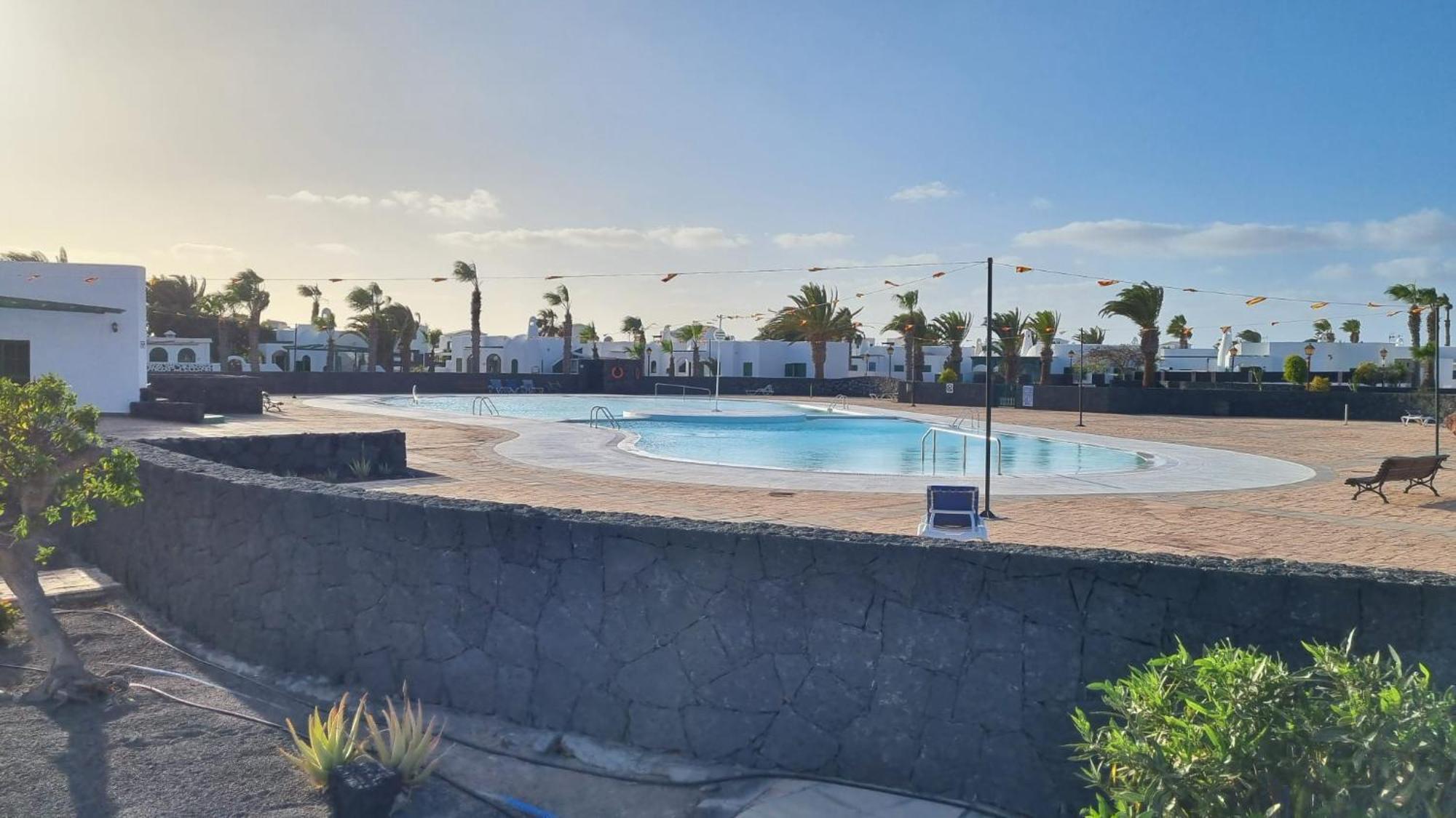 Apartamento Bungalows Isabel Maria Playa Blanca  Exteriör bild